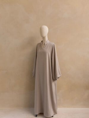 Silk Abaya – Desert